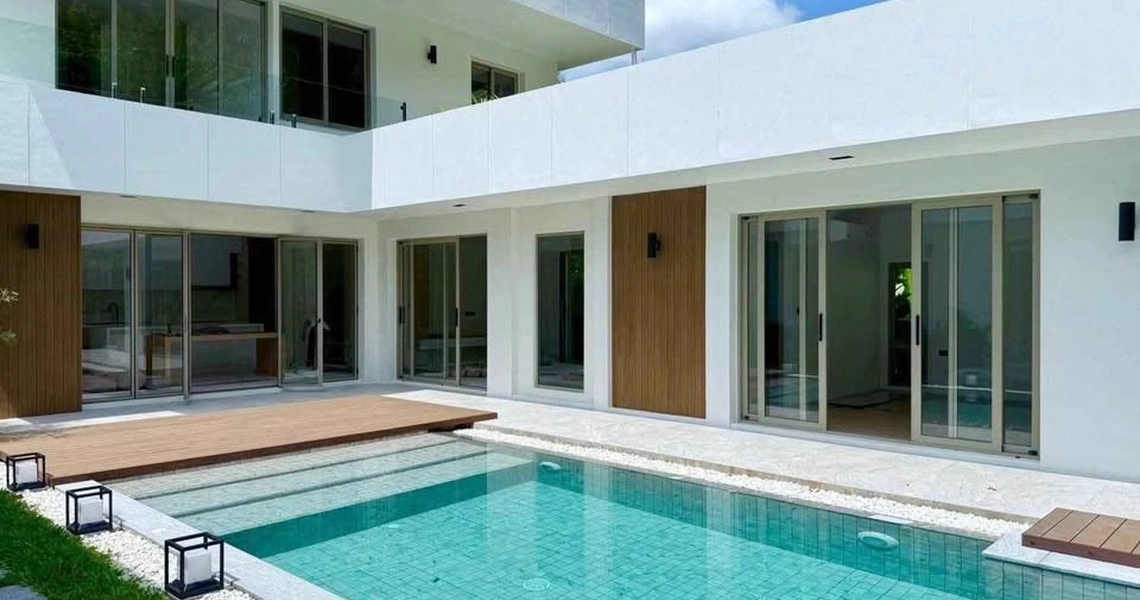 Loch Palm Villa - pool