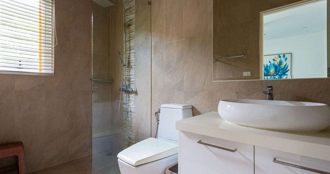 Bayside BB3 bathroom with sink