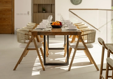 Vista del Mar - Dinning table