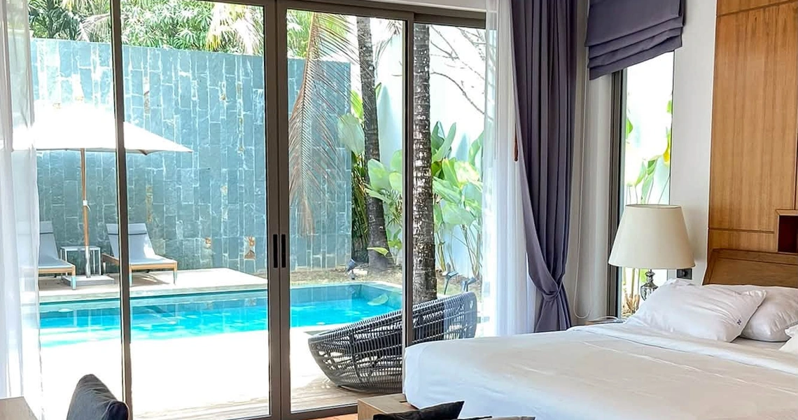 Anchan Grand Residence - bedroom with pool