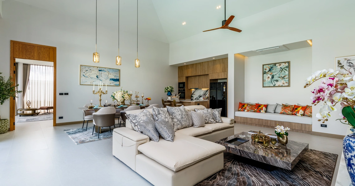 Erawana Creek - living room