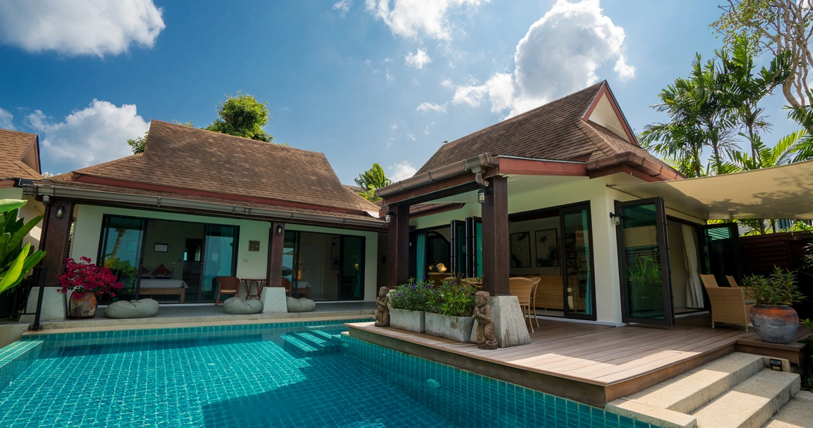 Indu Sunset pool exterior