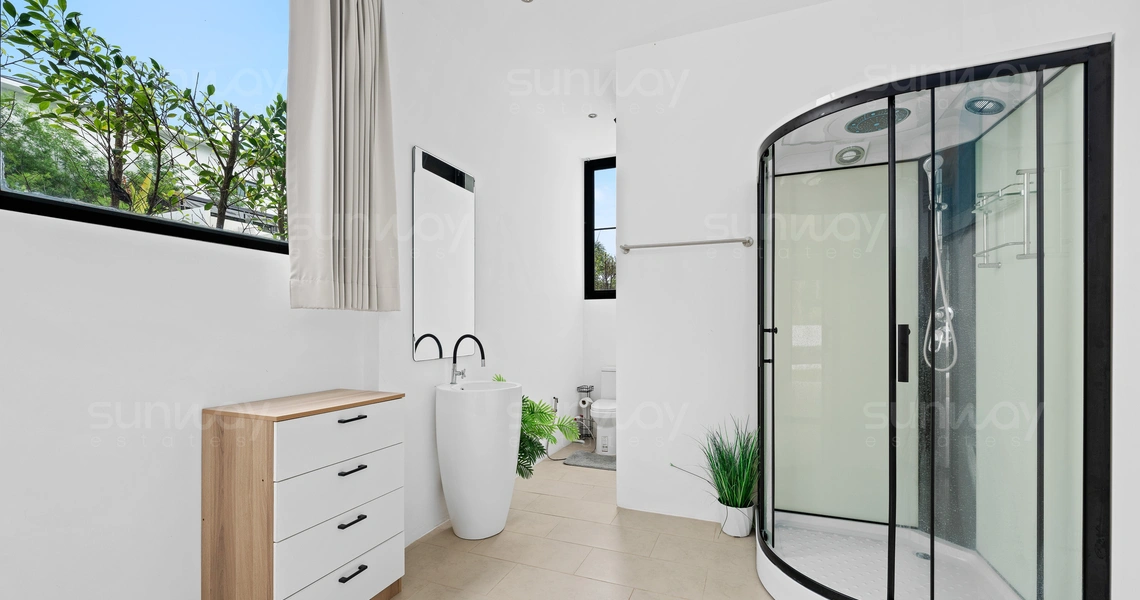 Vista Del Mare- Bathroom