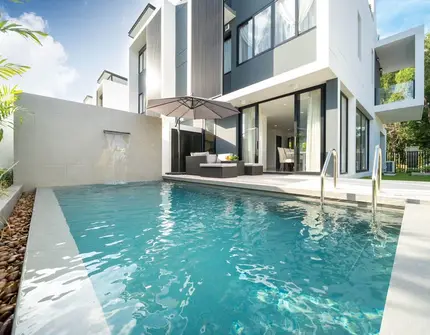 Laguna Villa 4 Bedroom - pool