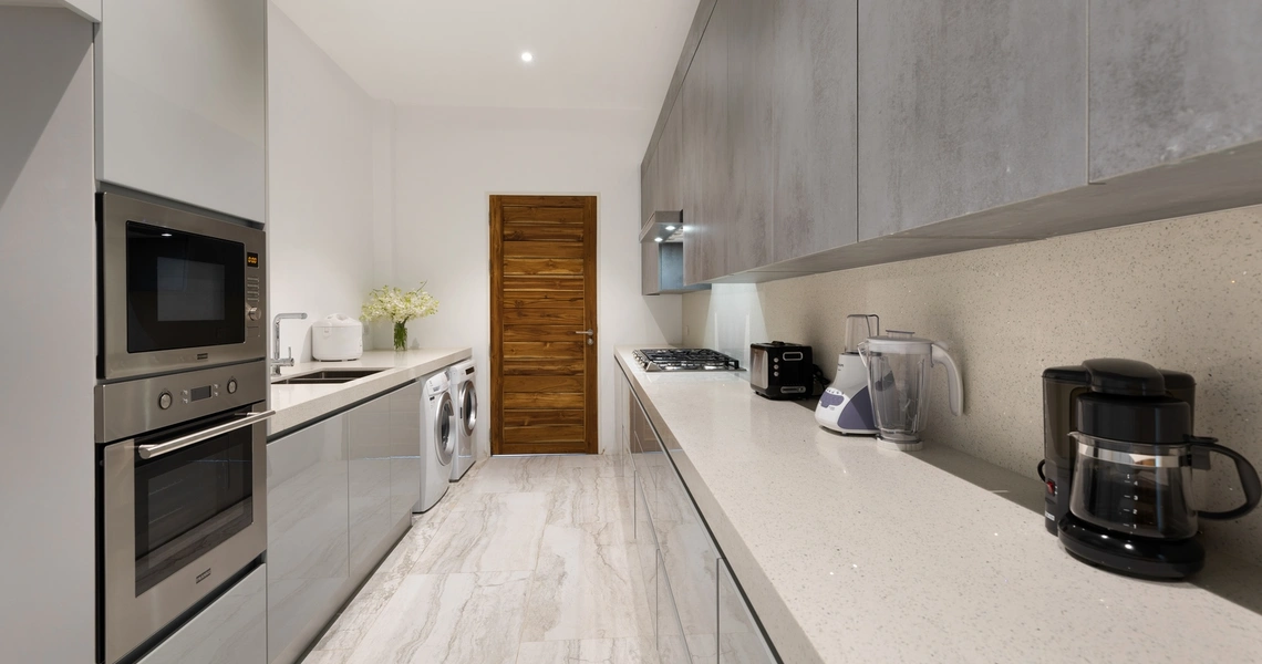 None Villa Blue Amber-  Kitchen area