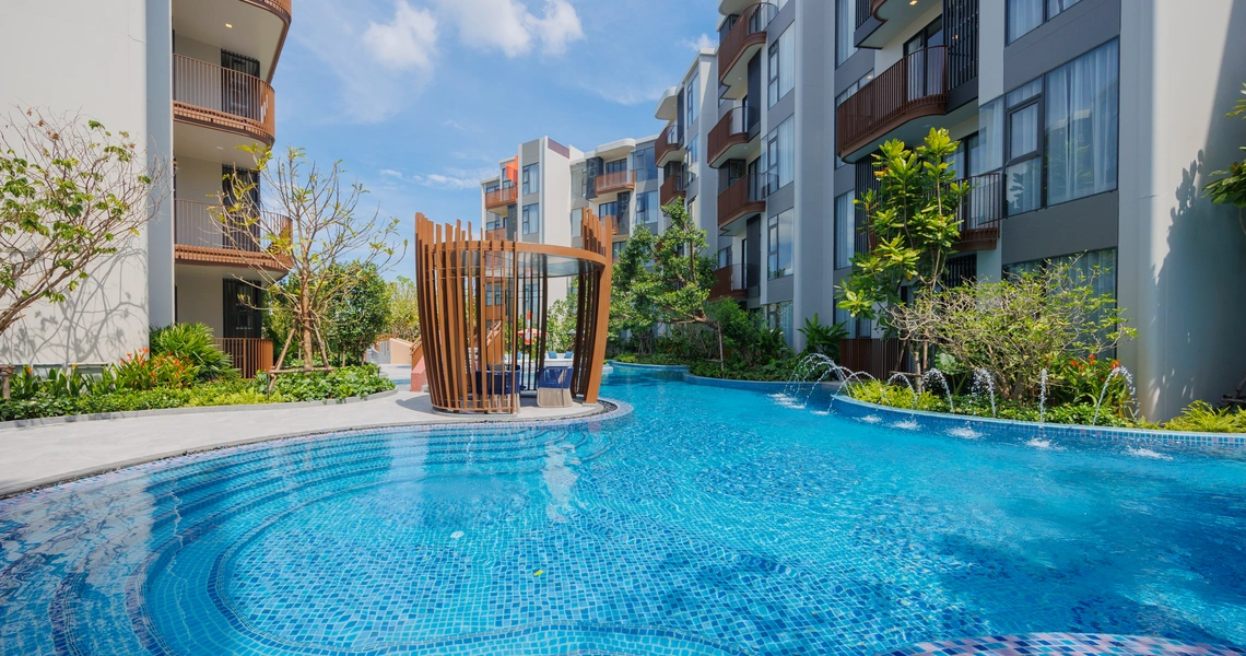 CANVAS Cherngtalay - pool