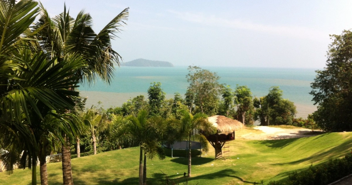 Tamarind Bay oceanfront land -  Green area