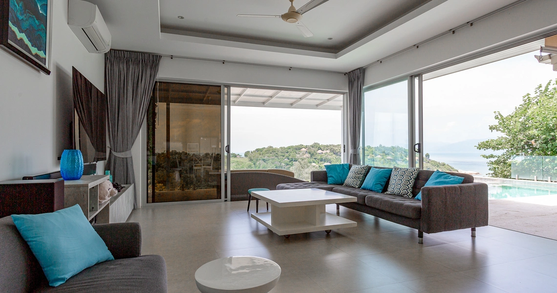 Bayside BB3 living room